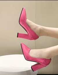Женский туфли  розовый