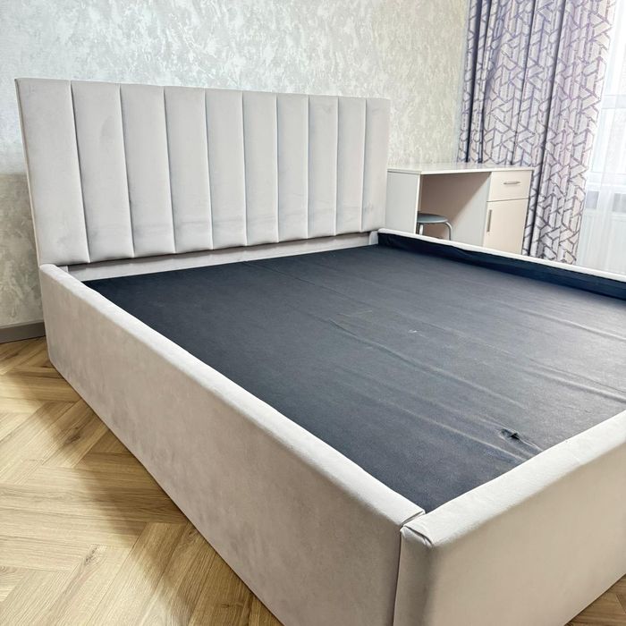 Спальный кровать