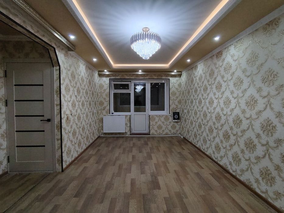 Fargʻona shahar Frunskiy massividagi 2 honali uy.