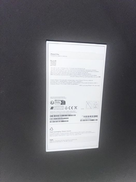 iPhone 17 pro 256 gb silver