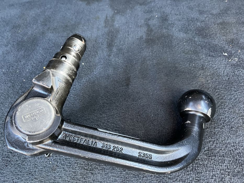 Carlig remorcare Volvo