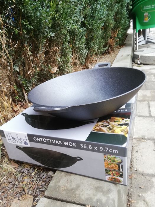 WOK din fontă pura 37 cm x10 cm Ofertă Promo 129 lei+ 29 capac inox