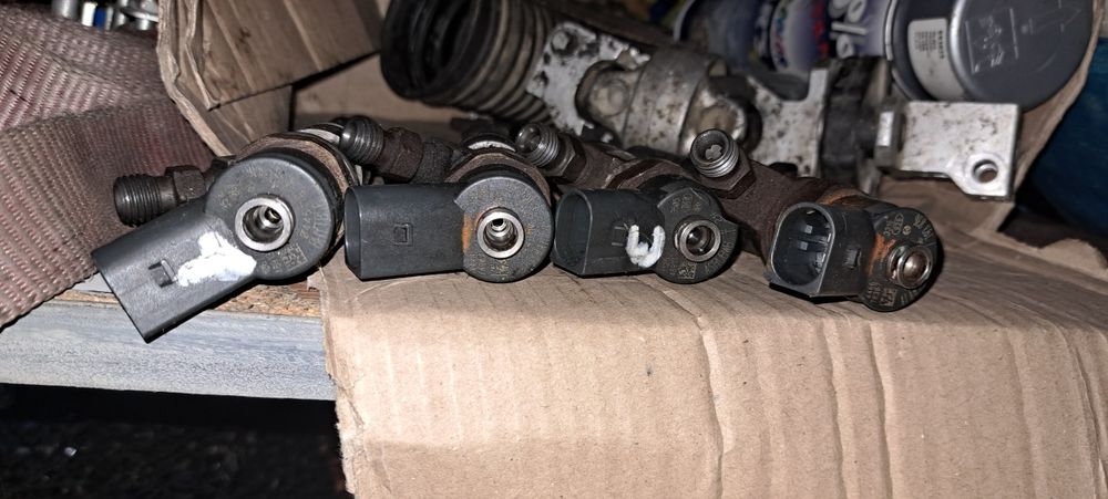 Injectoare bmw 2.0 m47 x3 e90
