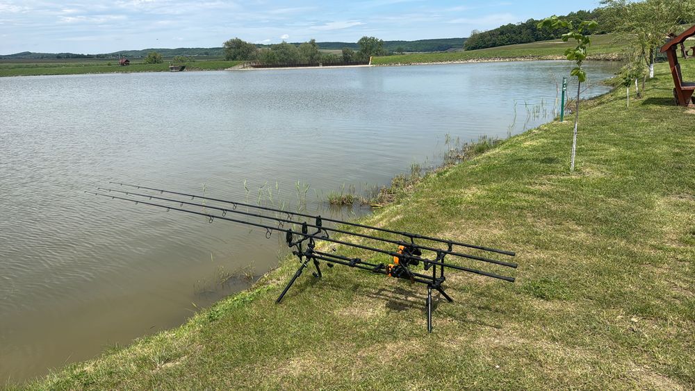 Vand lansete pescuit la crap