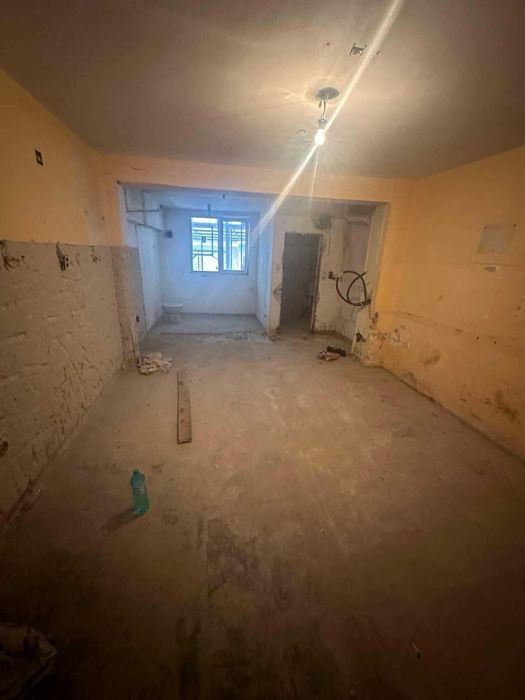 Продава се Магазин в Пловдив, Център - 90 кв.м за 1223 €/кв.м - Снимка #5