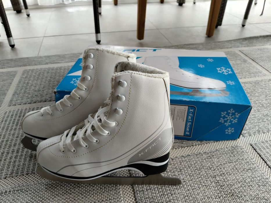 Patine femei X-Fact Susan Ii alb, marimea 37
Susan II - Alb
Patine pen