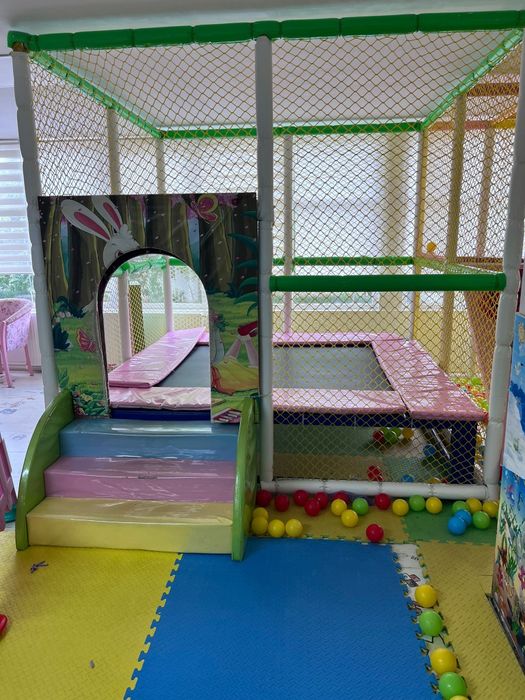 Ansamblu loc de joaca interior