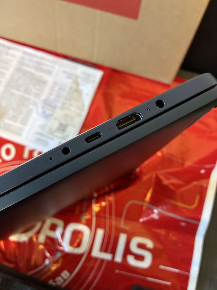 НОВ 16' 512GB Lenovo IdeaPad Flex 5 16ABR8 Technopolis Гаранция 2026