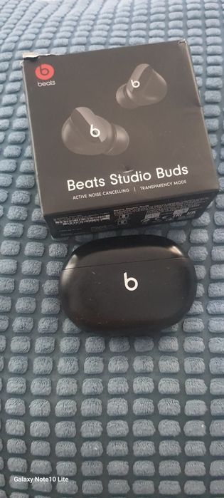 Beats studio buds