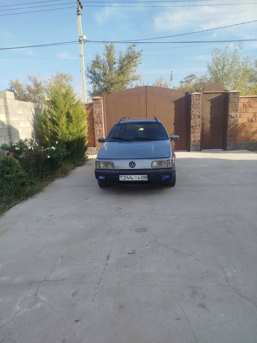 Пассат көлігі сатылады универсал .