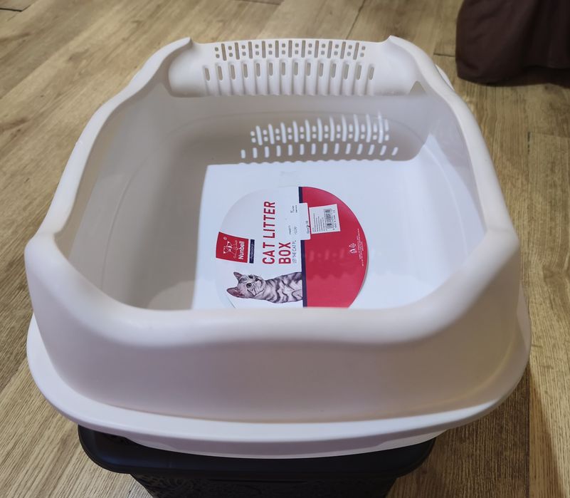 Котешка тоалетна