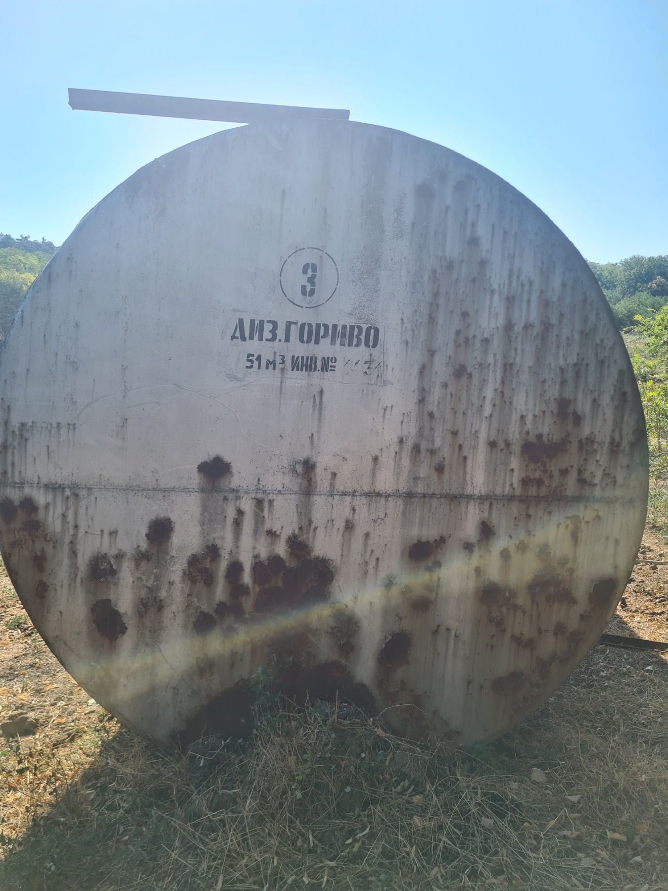 Продавам цистерни за вода или гориво !