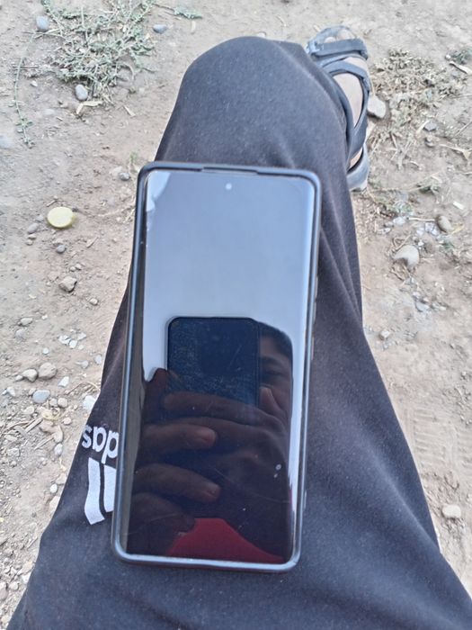 Infnix zero 30 ishlashi zur xotra 8/265