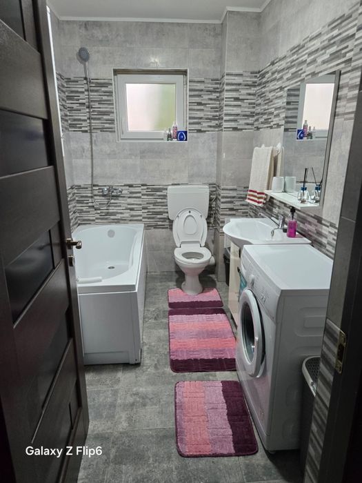 Inchiriez apartament 2 camere