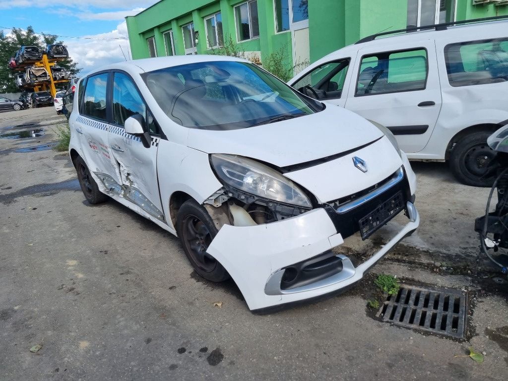 Dezmembrez Renault Scenic 3 motor 1.5dci 110cp cod k9k 636 euro 5 cutie de viteze manuala 6+1 trepte usa portiera stanga dreapta fata spate aripa fuzeta dezmembrari piese