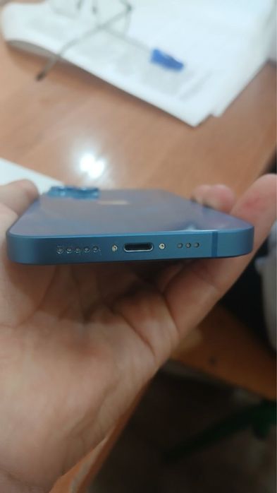 Yangi Iphone 13  aktivlashganiga 10 kun buldi