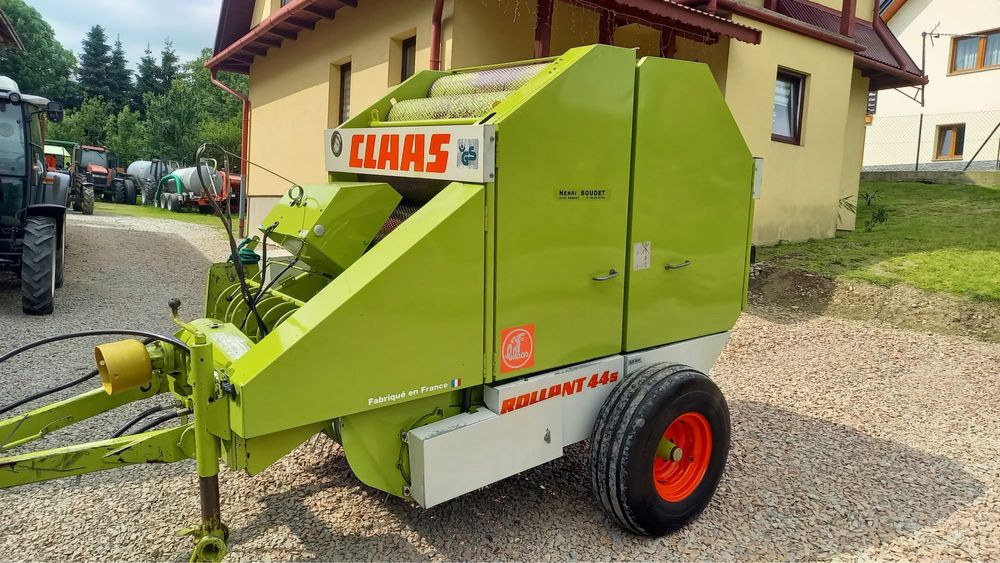 Balotiera,presa baloti claas rollant 44 s
