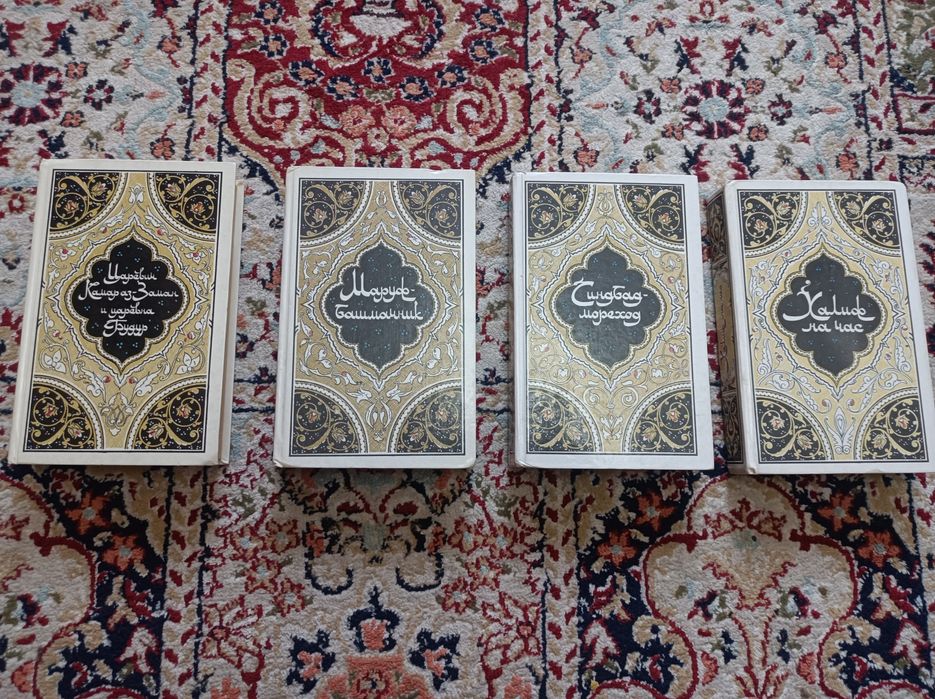 Продам книги, сборник сказок.