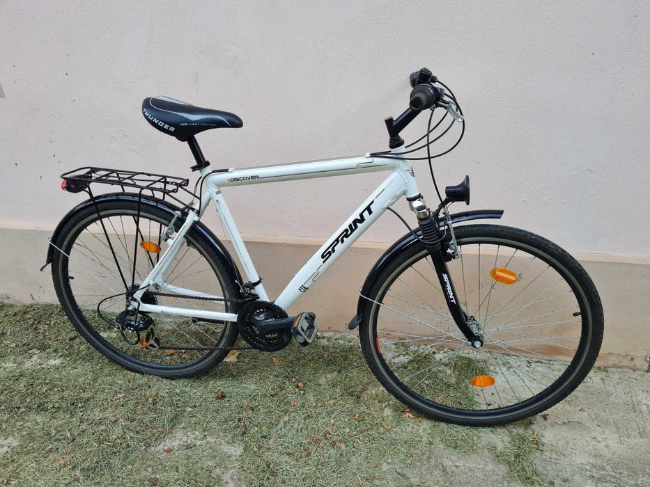 Bicicleta super echipata