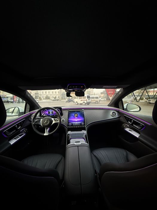 Mercedes-Benz EQE 350+