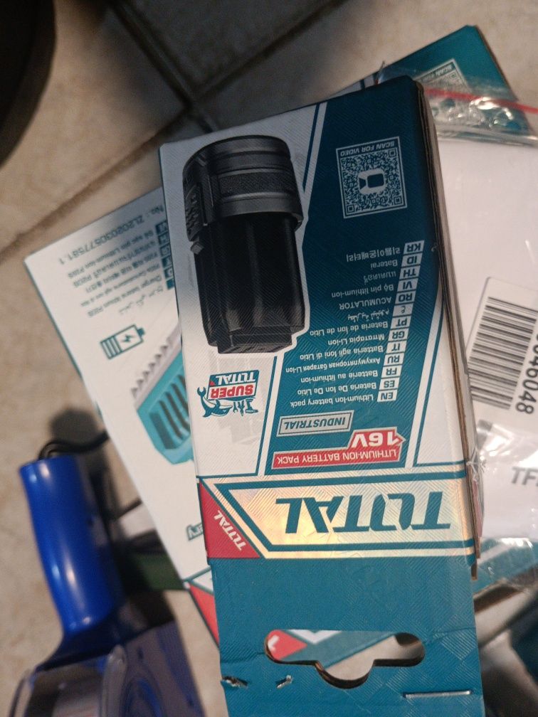Акумулаторна батерия TOTAL INDUSTRIAL, 16 V, 2.0 Ah