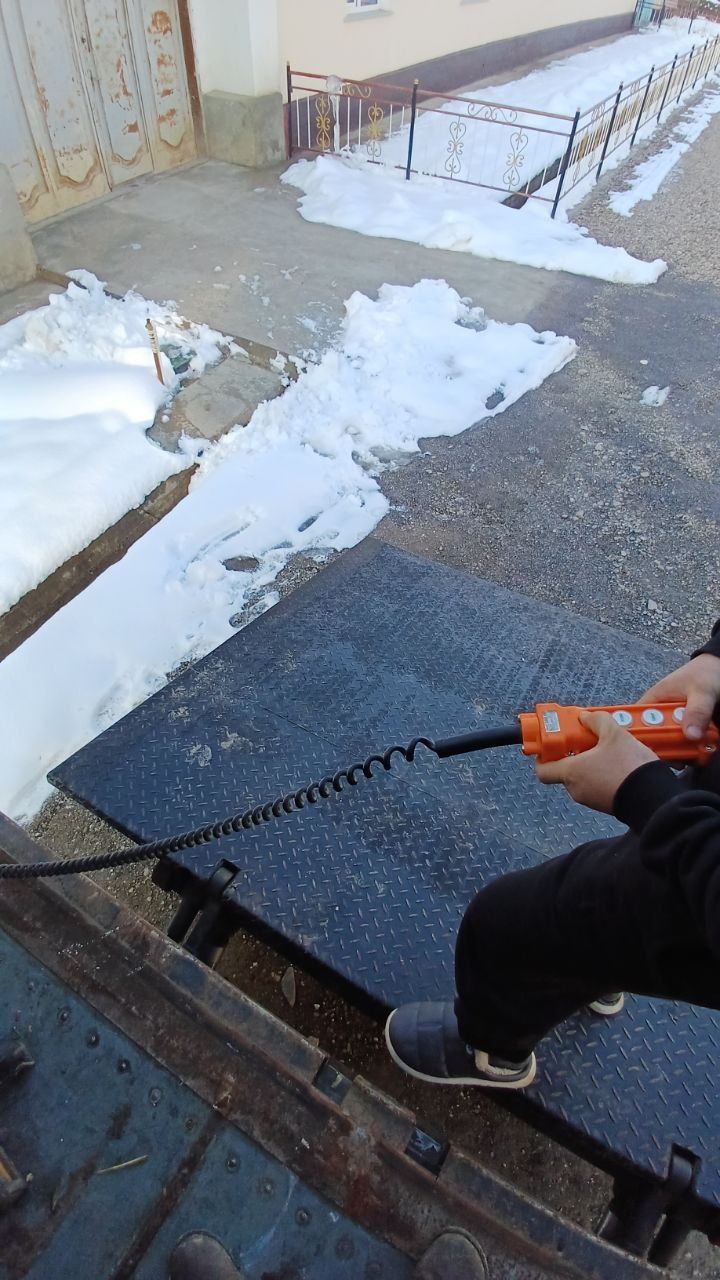 Isuzu izotermk kuzif va gidro bor sotiladi