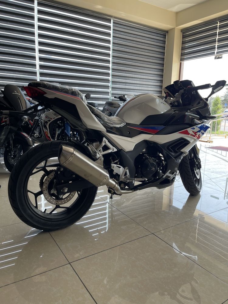 Moto BMW S1000RR Injektor 400CC Kredit Raasrochka
