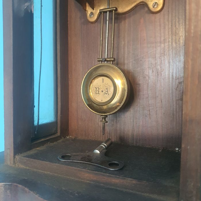 Стенен Часовник JUNGHANS Антика