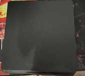 Vand ps4 si 3 jocuri