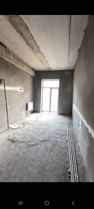 93 kv m 3 xona novostroyka