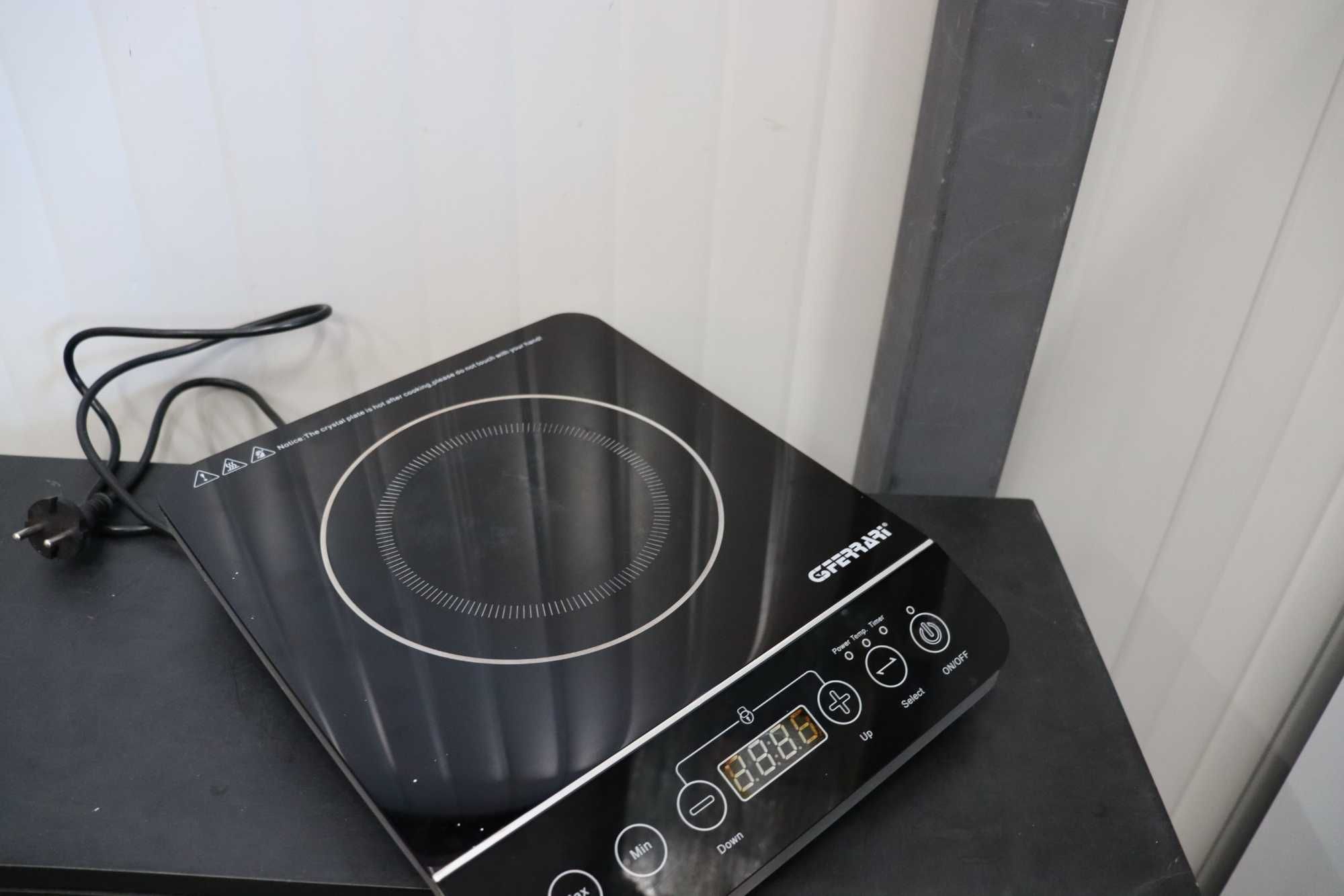 G3 Ferrari G10061 Mesa Con индукционен Котлон 1500W, 2000W, НЕ РАБОТИ!