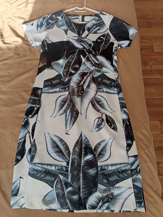 Рокля 38-ми размер/С-М/