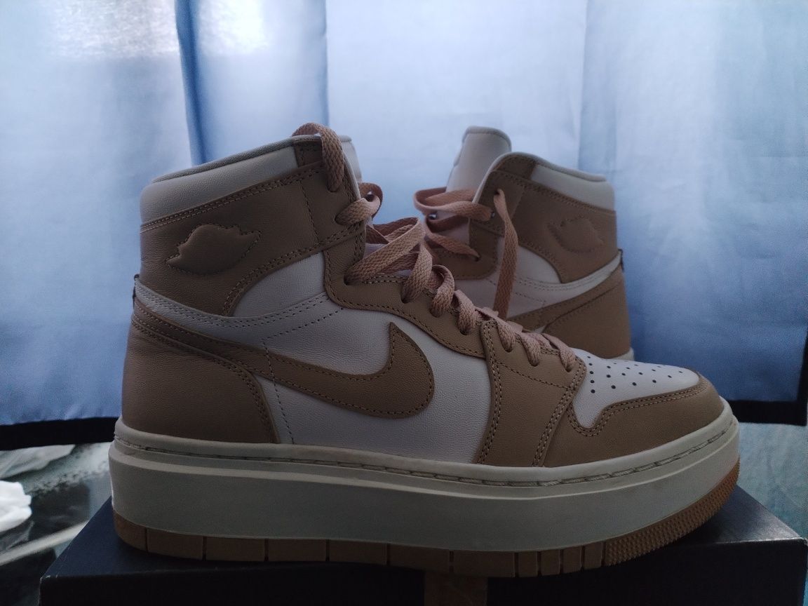 Nike Air Jordan 1 Elevate high 42номер
