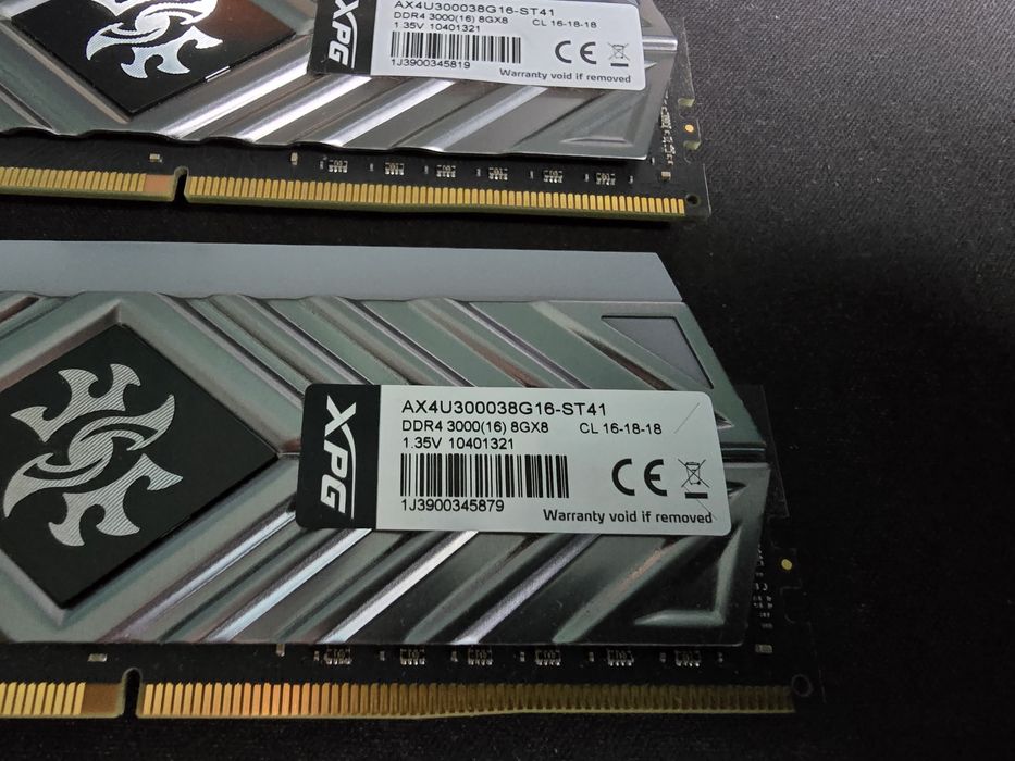 Kit ram DDR4 XPG 16Gb 3000Mhz RGB