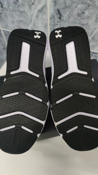 Sneakers Under Armour Aitentici 43 Interior 28cm