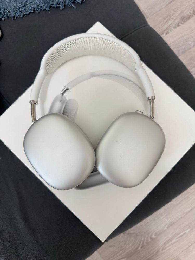 Airpods max 1 series