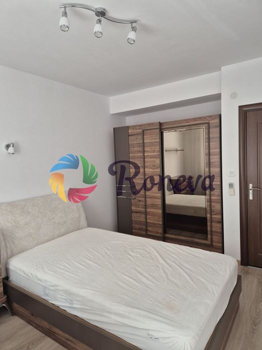 Тристаен обзаведен под наем Червен площад!!!