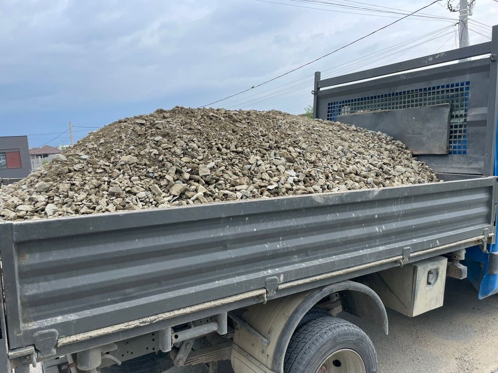 SORT / NISIP / BALAST Piatră spartă concasata Transport basculabil 6t