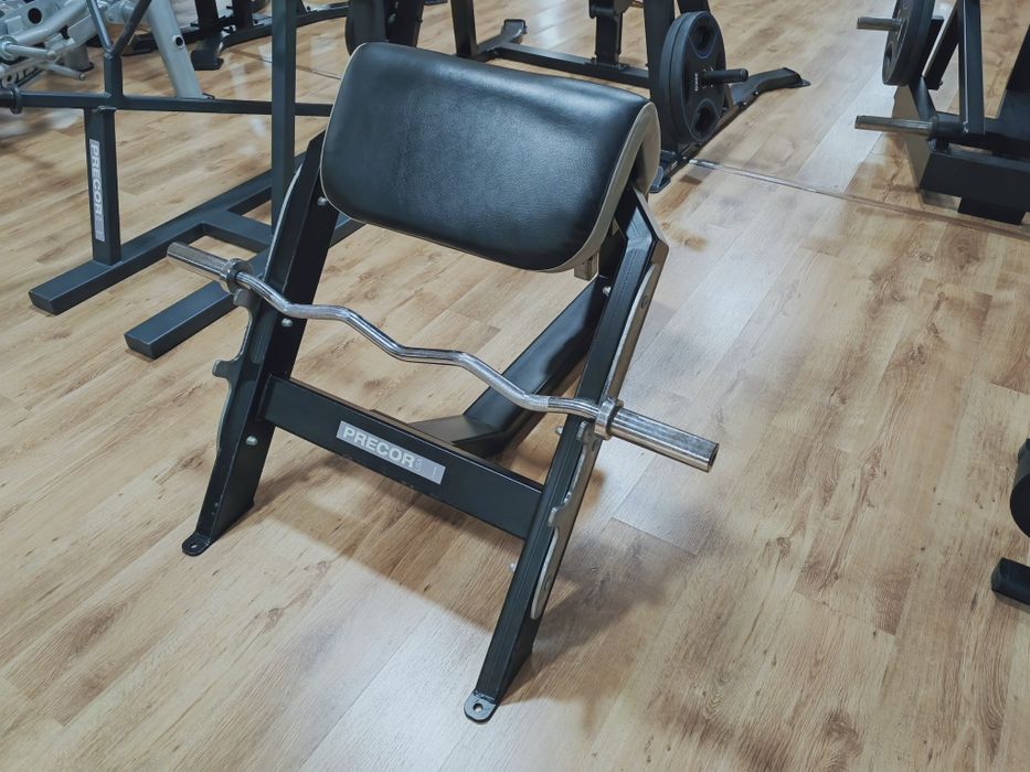 Bancă Scott biceps PRECOR Icarian line, sali fitness, culturism