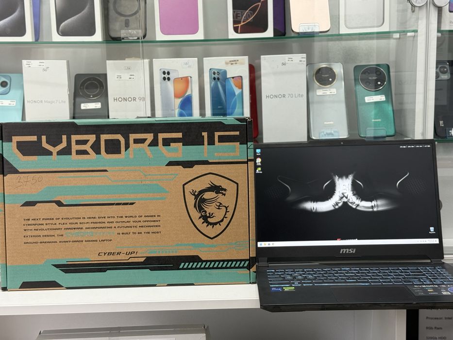 Vand laptop gaming msi cyborg 15 a13vf