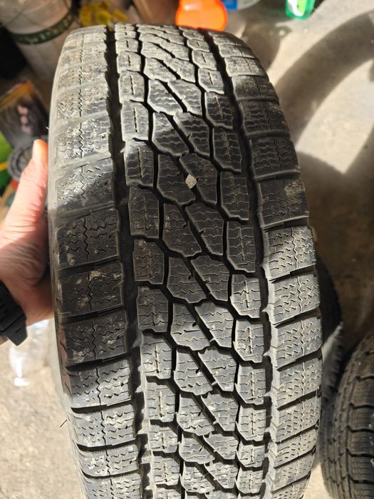Зимни гуми за бус