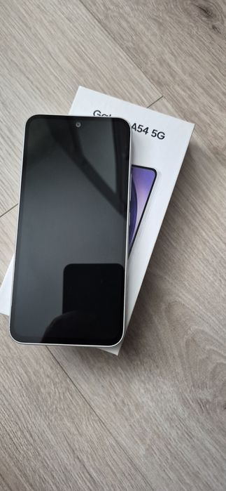 Samsung Galaxy A54 5G 256 GB Бял