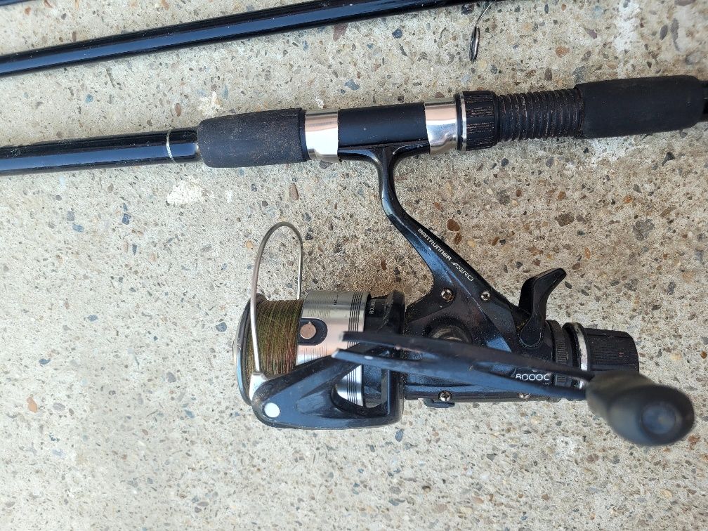 Vand lanseta cu mulineta shimano