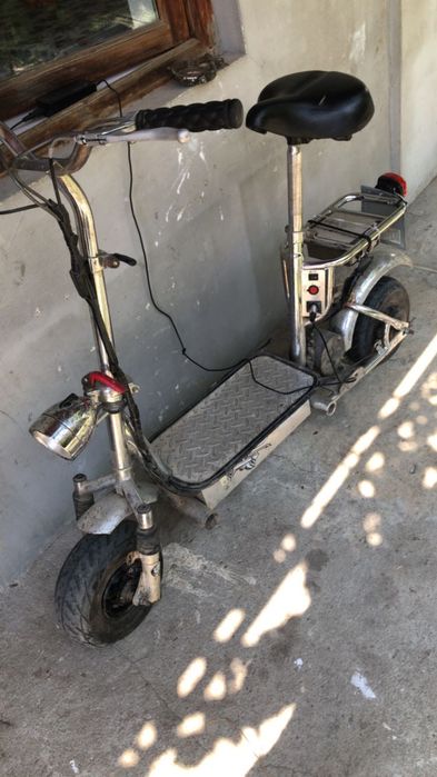 Scuter electric de vânzare in stare buna de funcționare