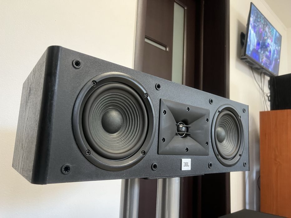 Boxa centru JBL ARENA-125C