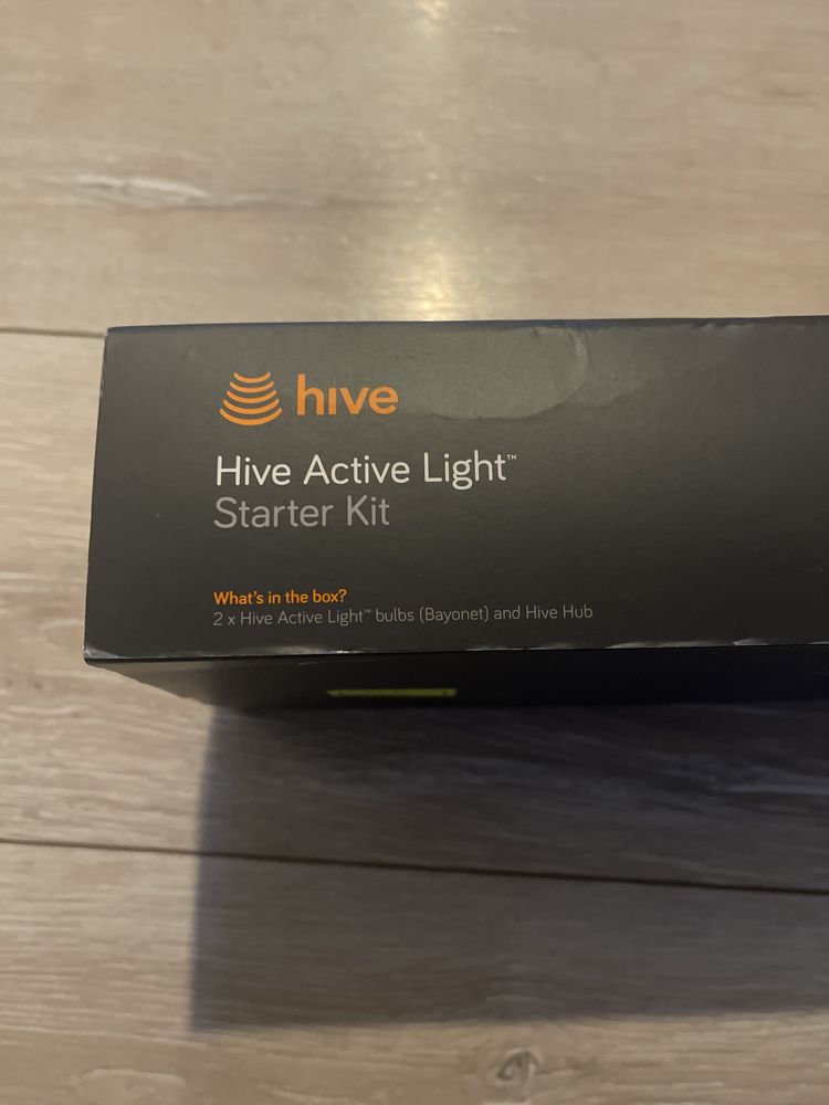 Becuri Hive active light- starte kit