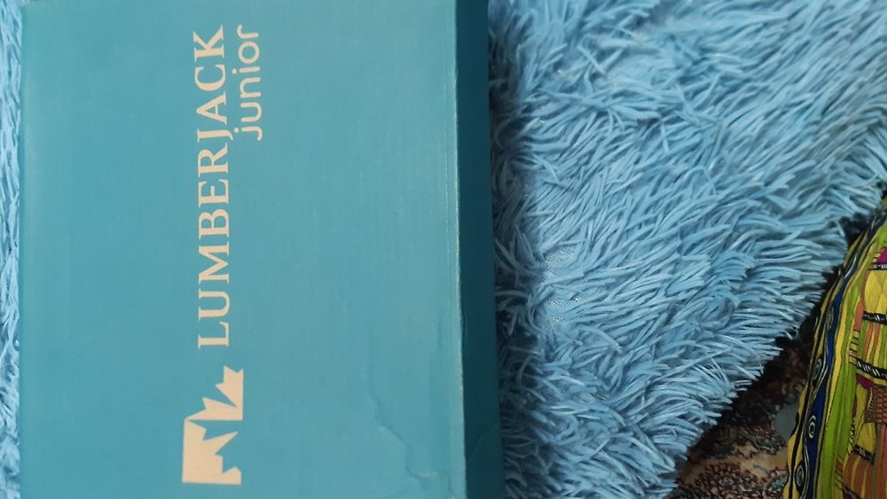 Продам ботиночки для мальчиков.