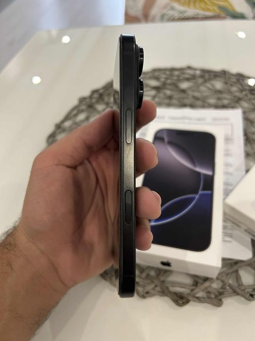 Iphne 16 Pro - ГАРАНЦИОНЕН!