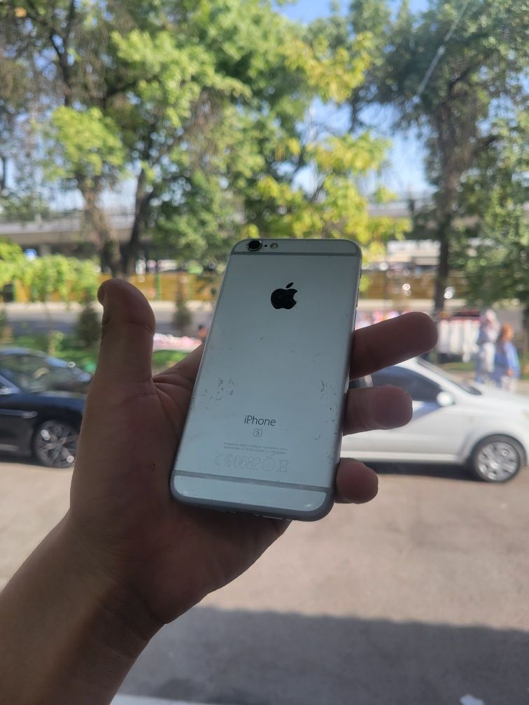IPhone 6s 64 gbliii
