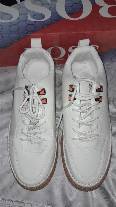 Ajoyib erkaklar krasovkasi